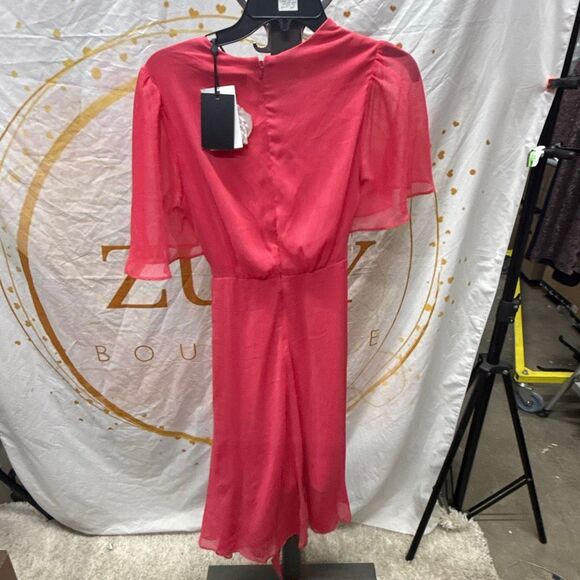 Dkny Women's Flutter Sleeve Wrap Dress, size 4 - Picture 3 of 4